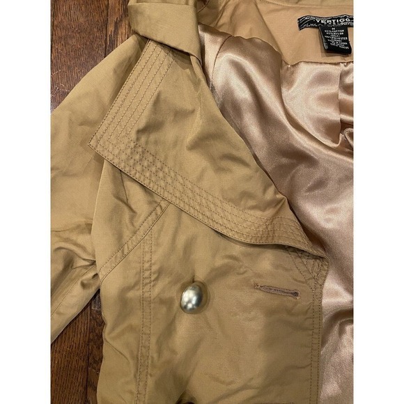 Stylish Tan Women's Coat - Picture 2 of 7